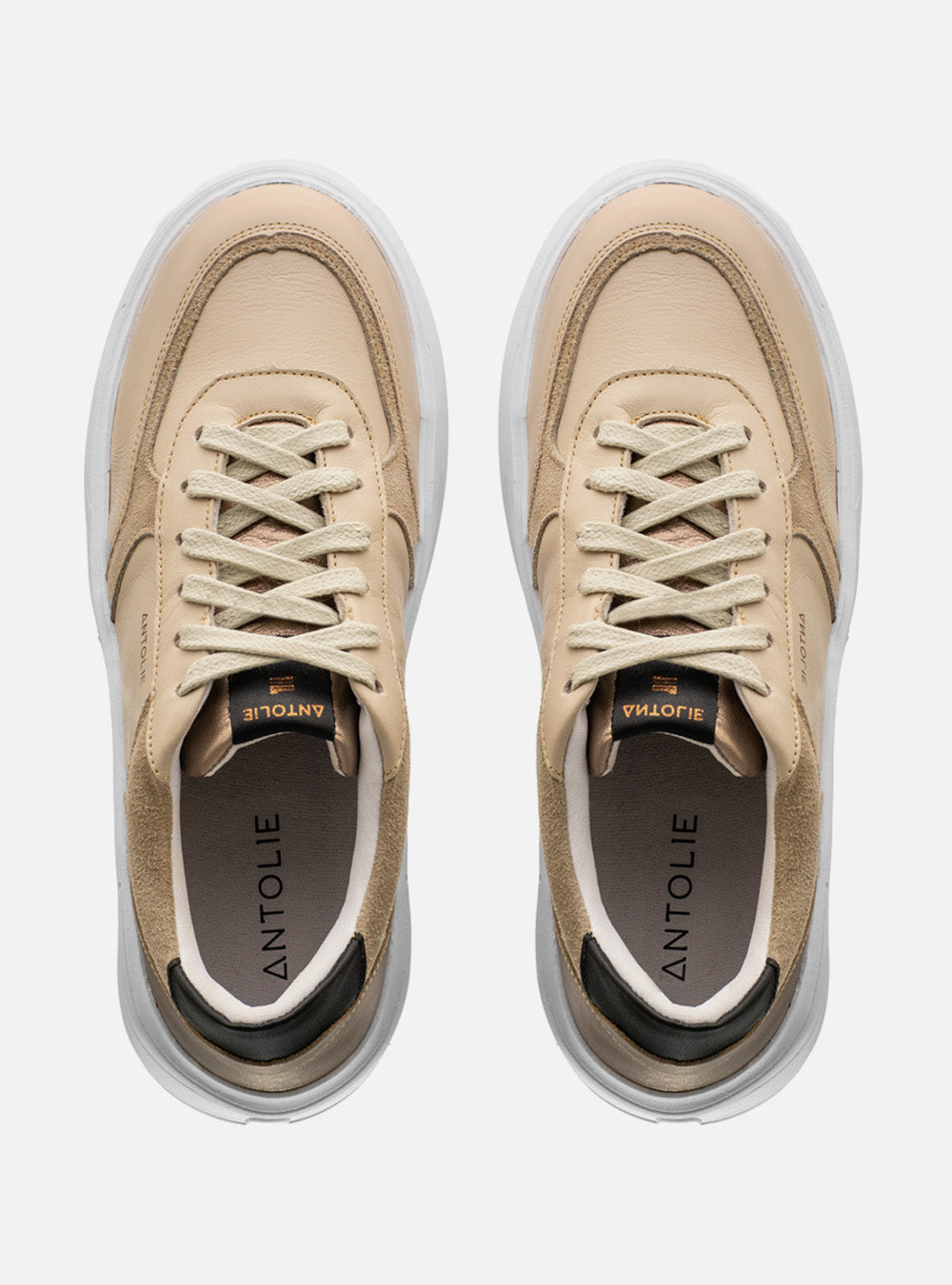 Tênis Couro Cinza Detalhe Preto Sport