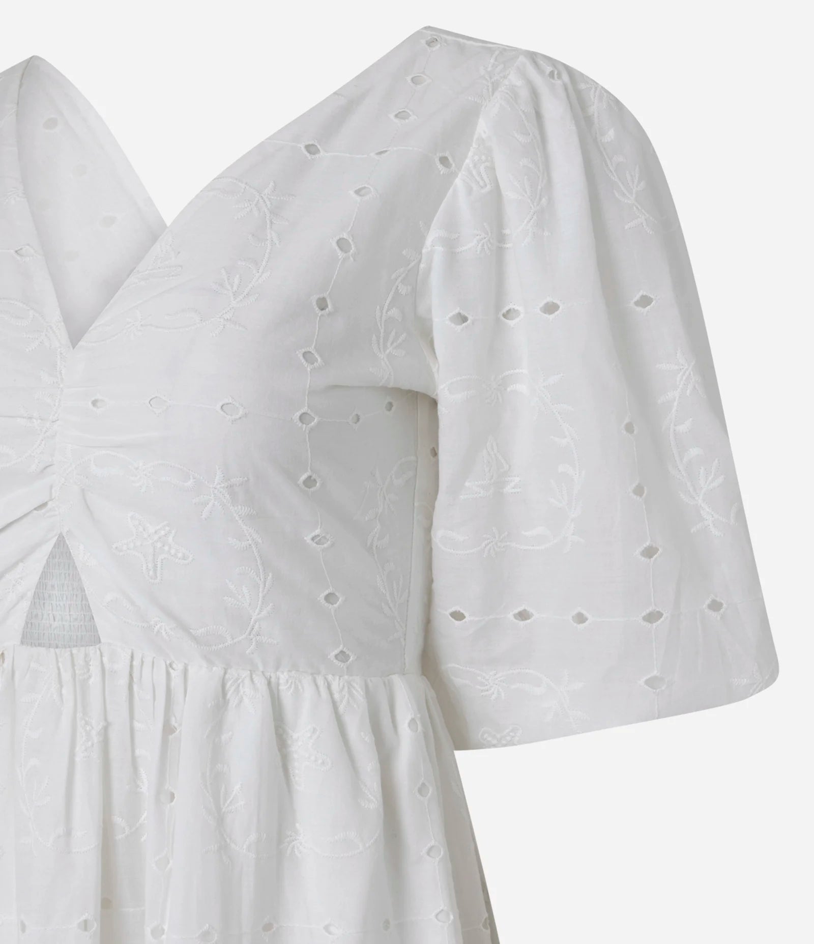 Vestido em Laise — Entrega Rápida