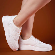 TÊNIS FEMININO COURO NAPA PRA ESPORÃO MAYA