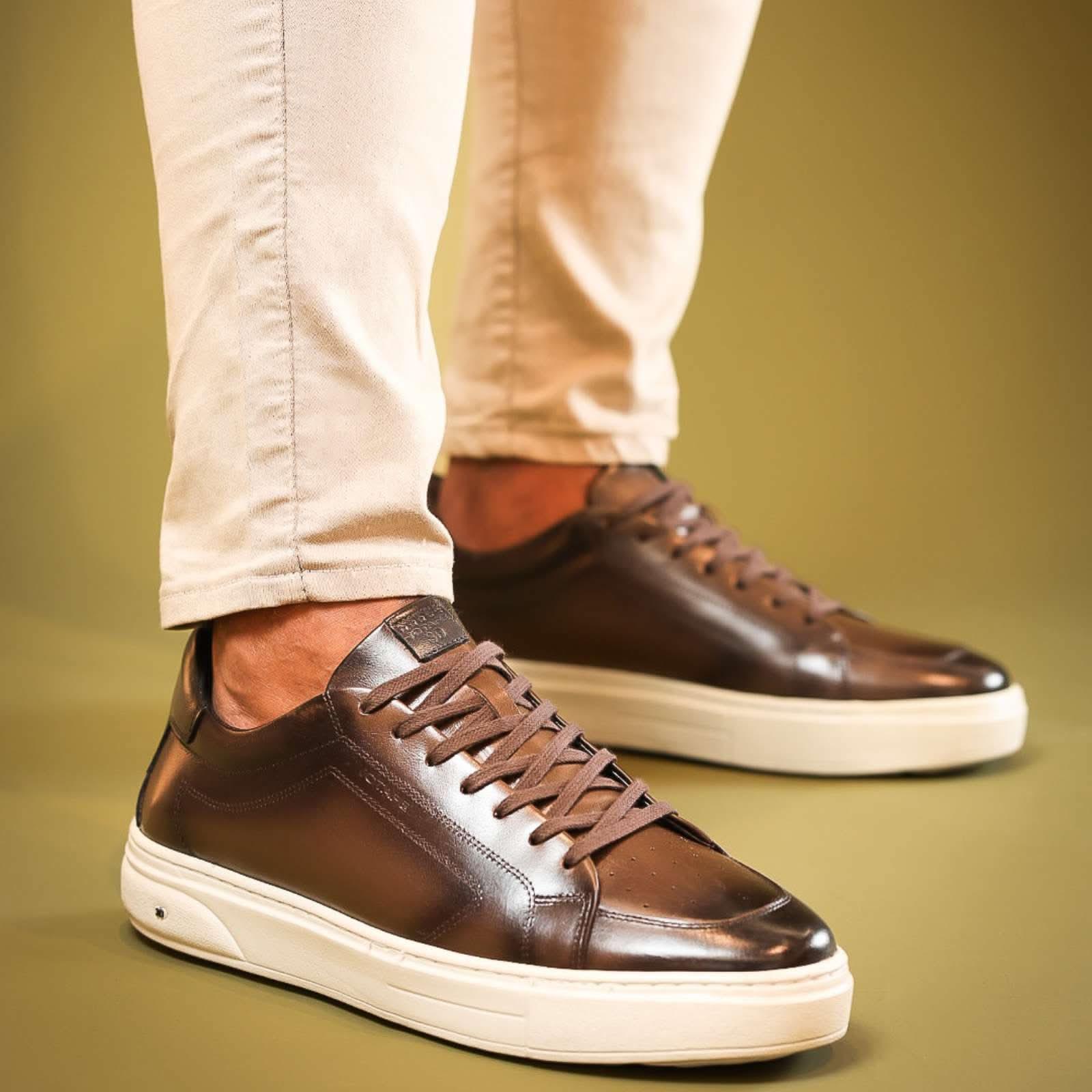 TÊNIS MASCULINO TERAPÊUTICO COURO HUGO