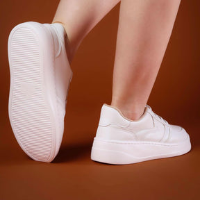 TÊNIS FEMININO COURO NAPA PRA ESPORÃO MAYA