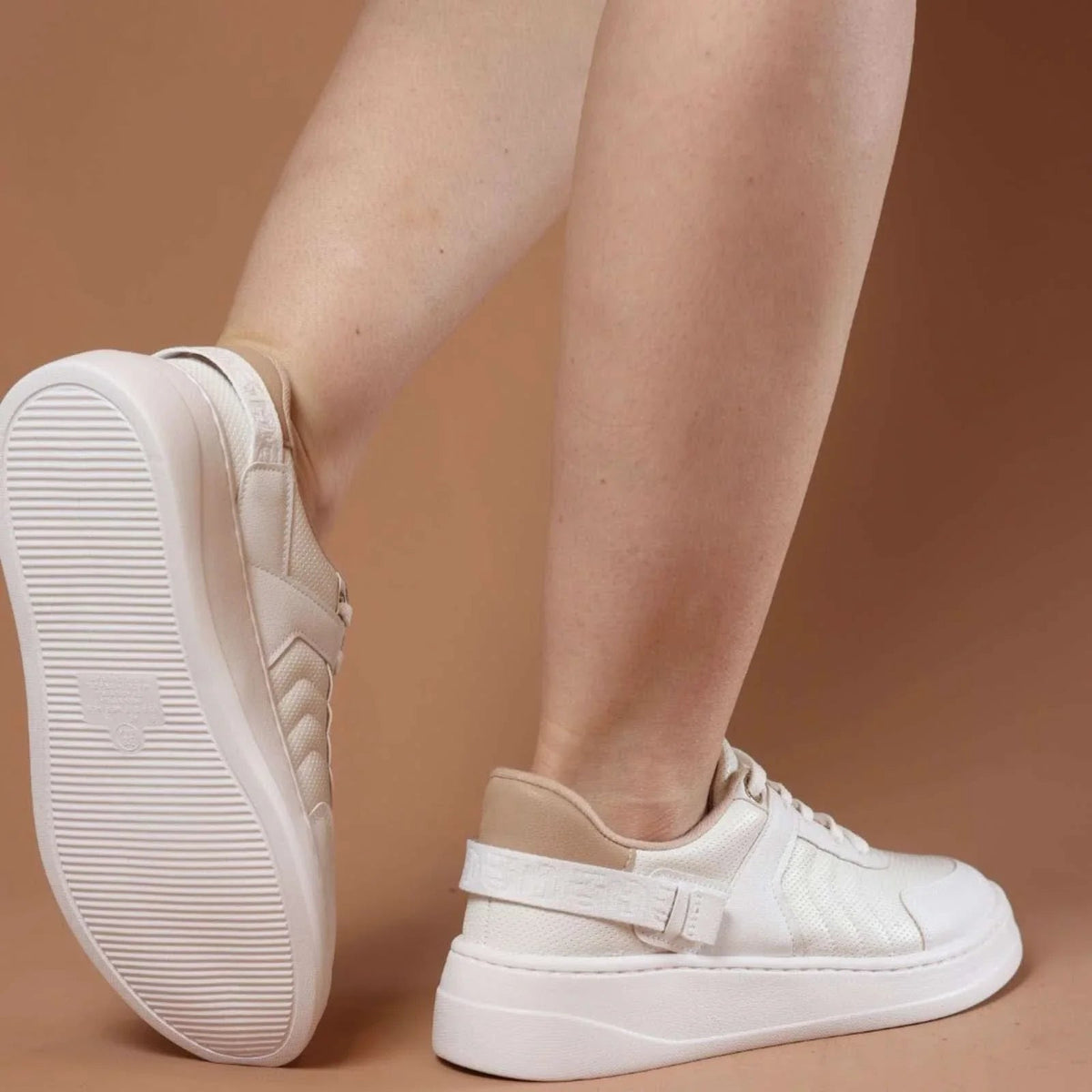 TÊNIS FEMININO TERAPÊUTICO MELIM