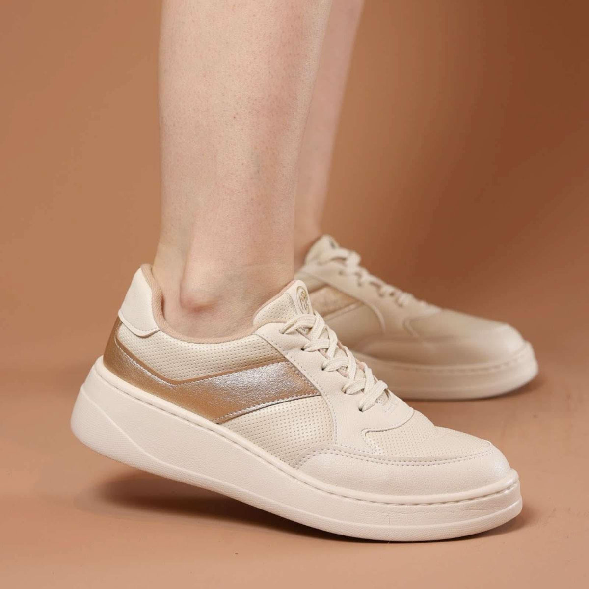 TÊNIS FEMININO TERAPEUTICO COURO NAPA DEBORA