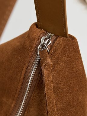 Bolsa de Ombro em Couro Nobuck Austin