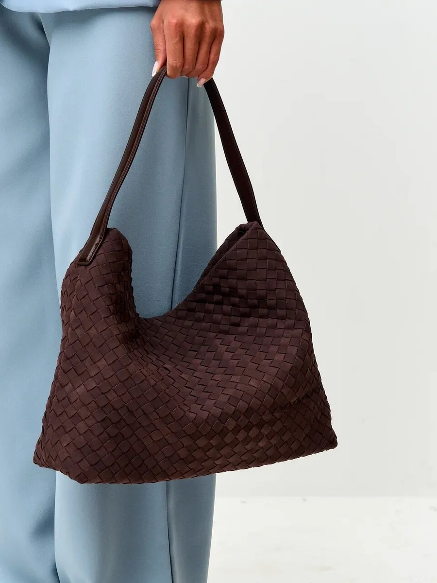 Bolsa Grande Trançada Suede Evelyn