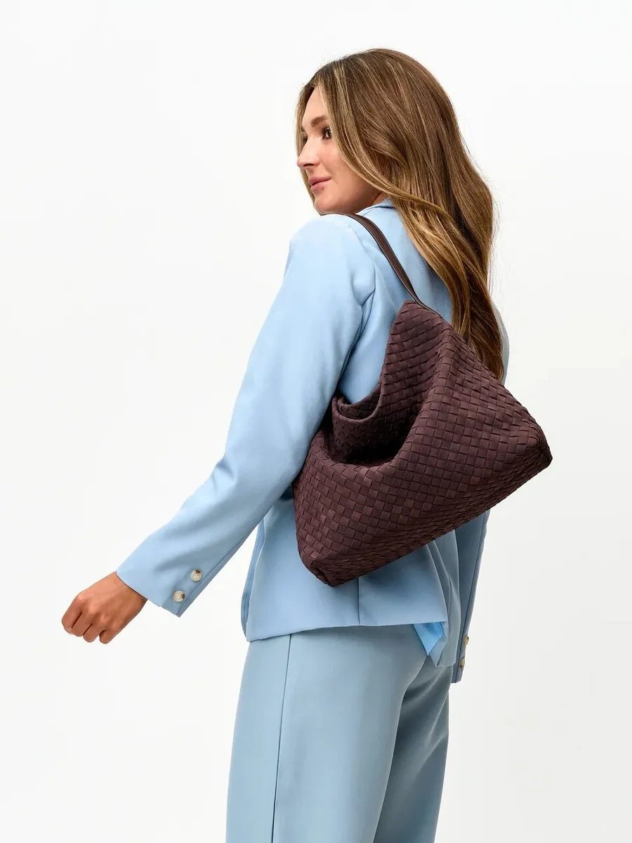 Bolsa Grande Trançada Suede Evelyn