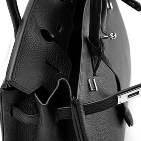 Bolsa Classic Média Couro Legítimo Barcelona Ferragem Prata