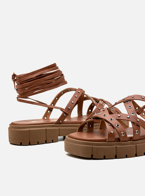 Sandália em Couro Flat Amarração Gabi Marrom