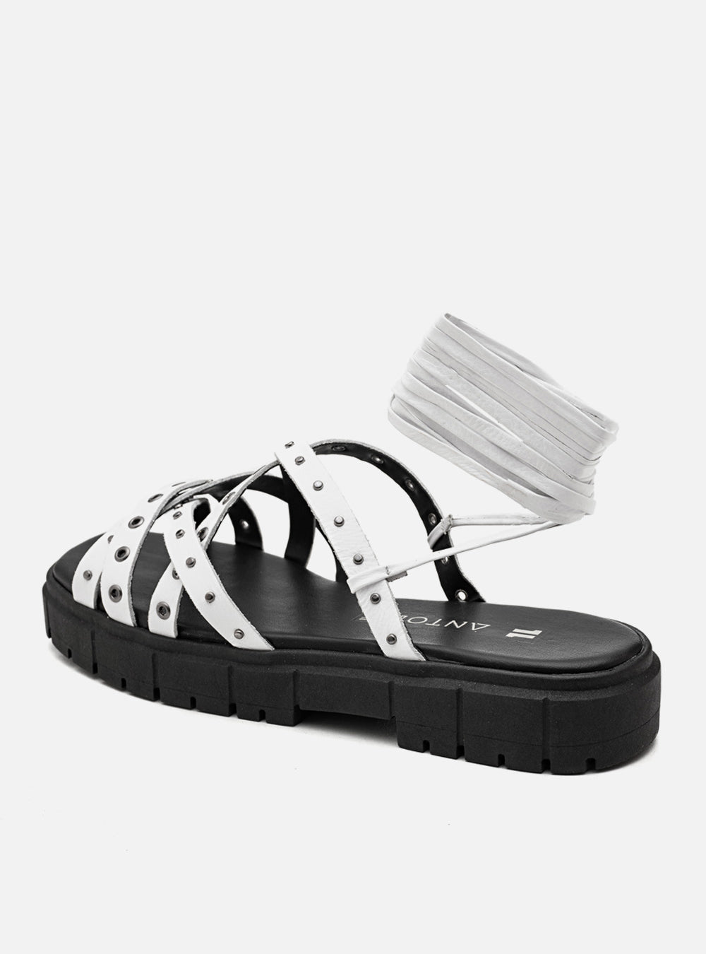 Sandália em Couro Flat Amarração Gabi Branco