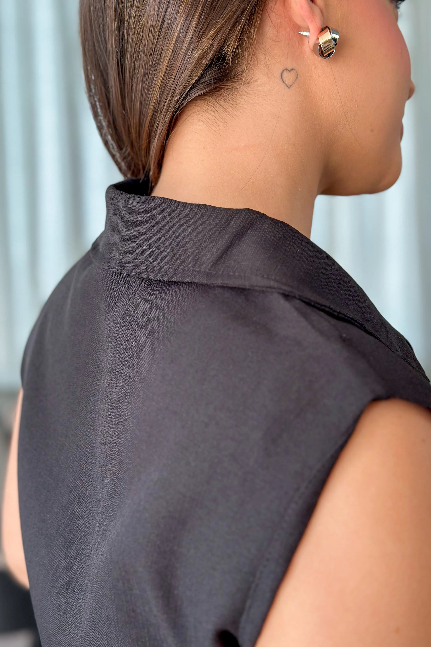 Macacão Pantalona Detalhe Botões Anita Preto