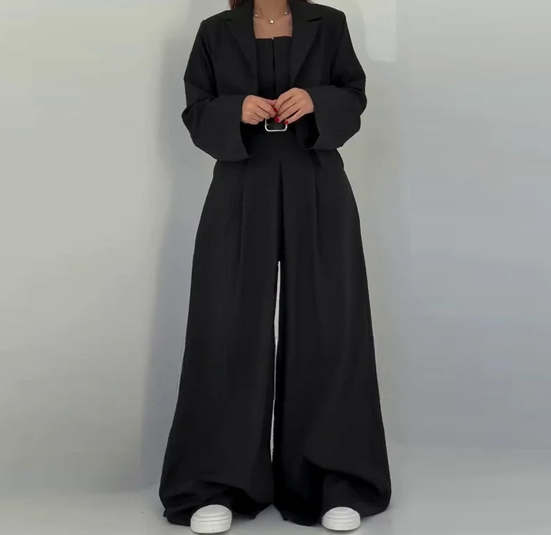 Conjunto Macacão e Casaco