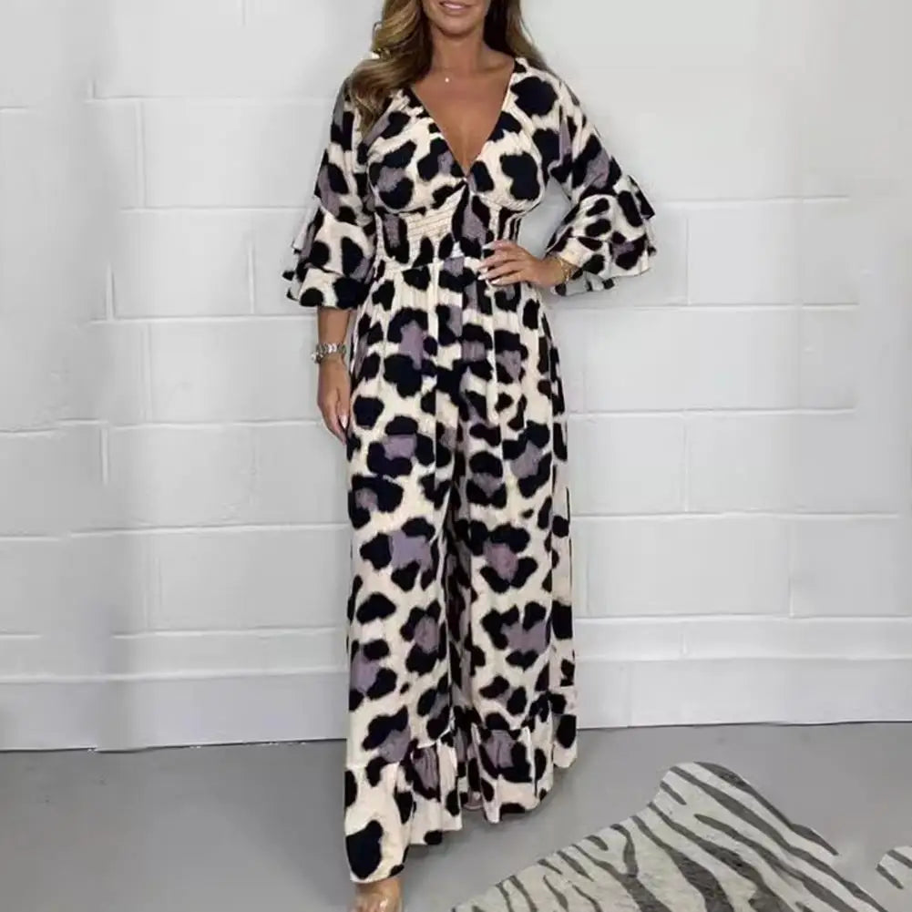 Macacão com Estampa Print Decotado