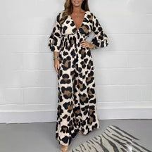 Macacão com Estampa Print Decotado