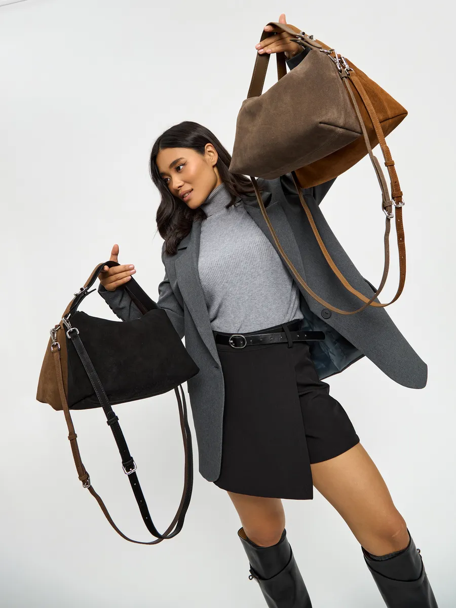 Bolsa de Ombro em Couro Nobuck Austin