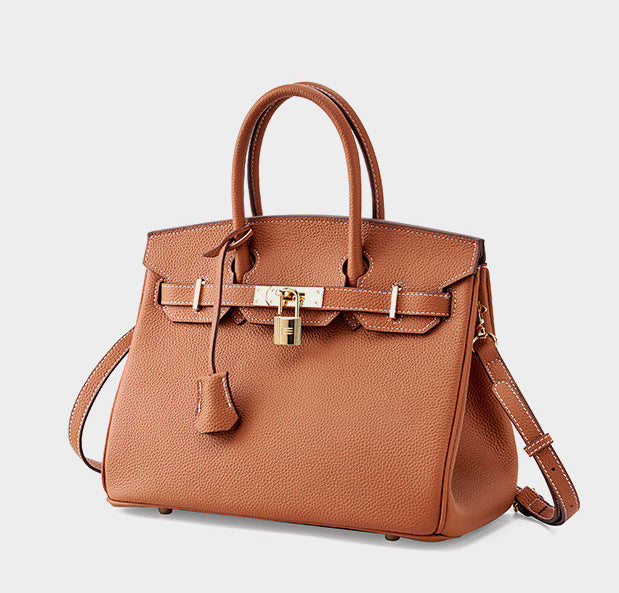 Bolsa Classic Média Couro Legítimo Barcelona Ferragem Dourada