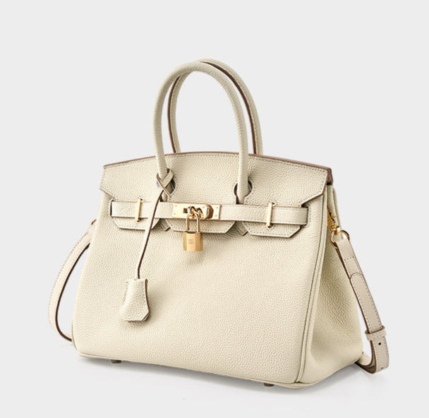 Bolsa Classic Média Couro Legítimo Barcelona Ferragem Dourada