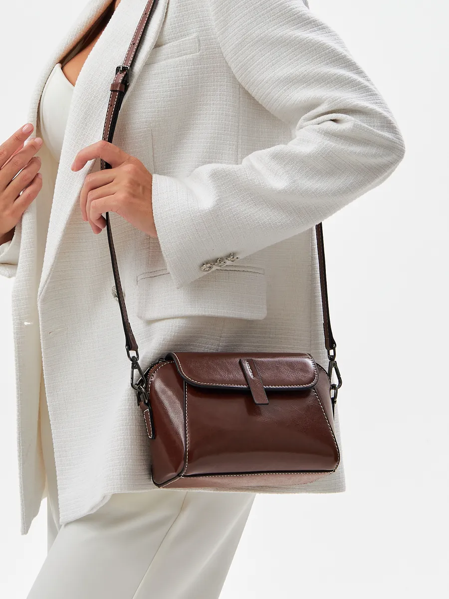 Bolsa Transversal Pequena Couro Daisy