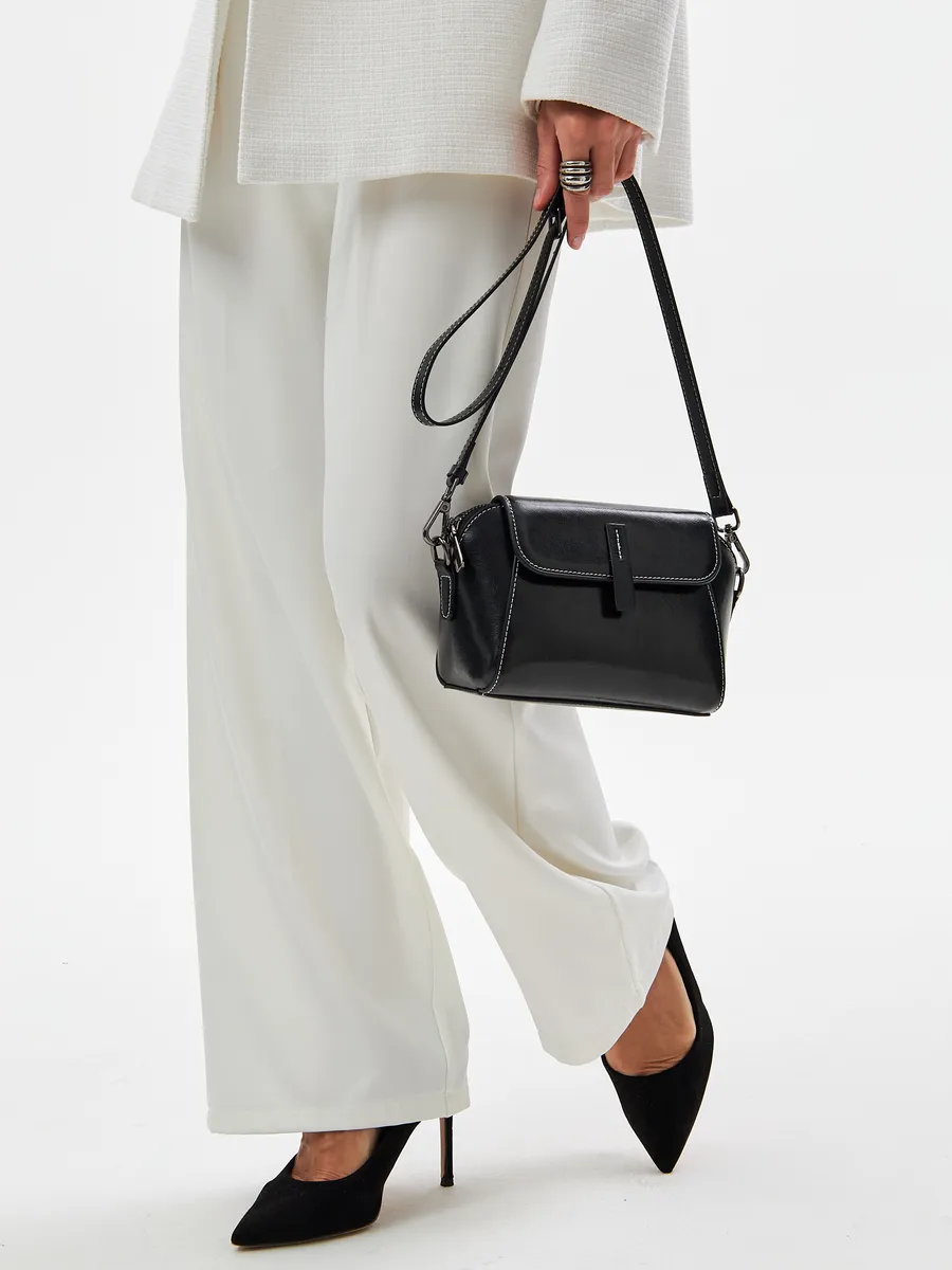 Bolsa Transversal Pequena Couro Daisy