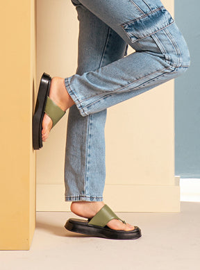 Flatform em Couro Acolchoado Bia Verde Oliva