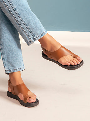 Flatform em Couro Lux Sophia Caramelo