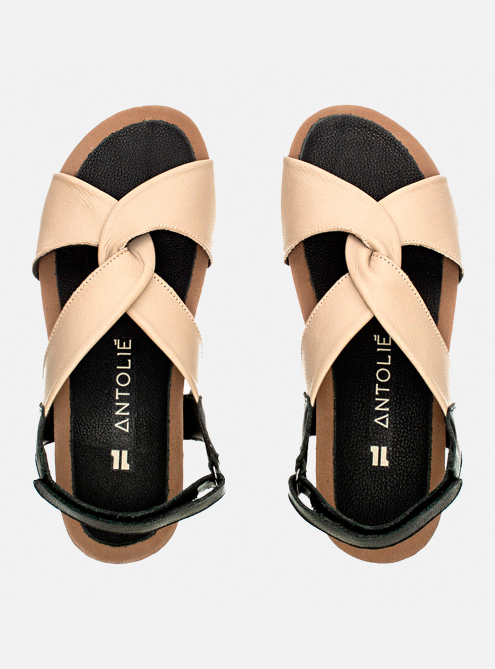 Sandália em Couro Amarração Alice Off White e Preto