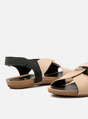 Sandália em Couro Amarração Alice Off White e Preto