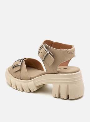 Sandália em Couro com Fivelas Maitê Off White