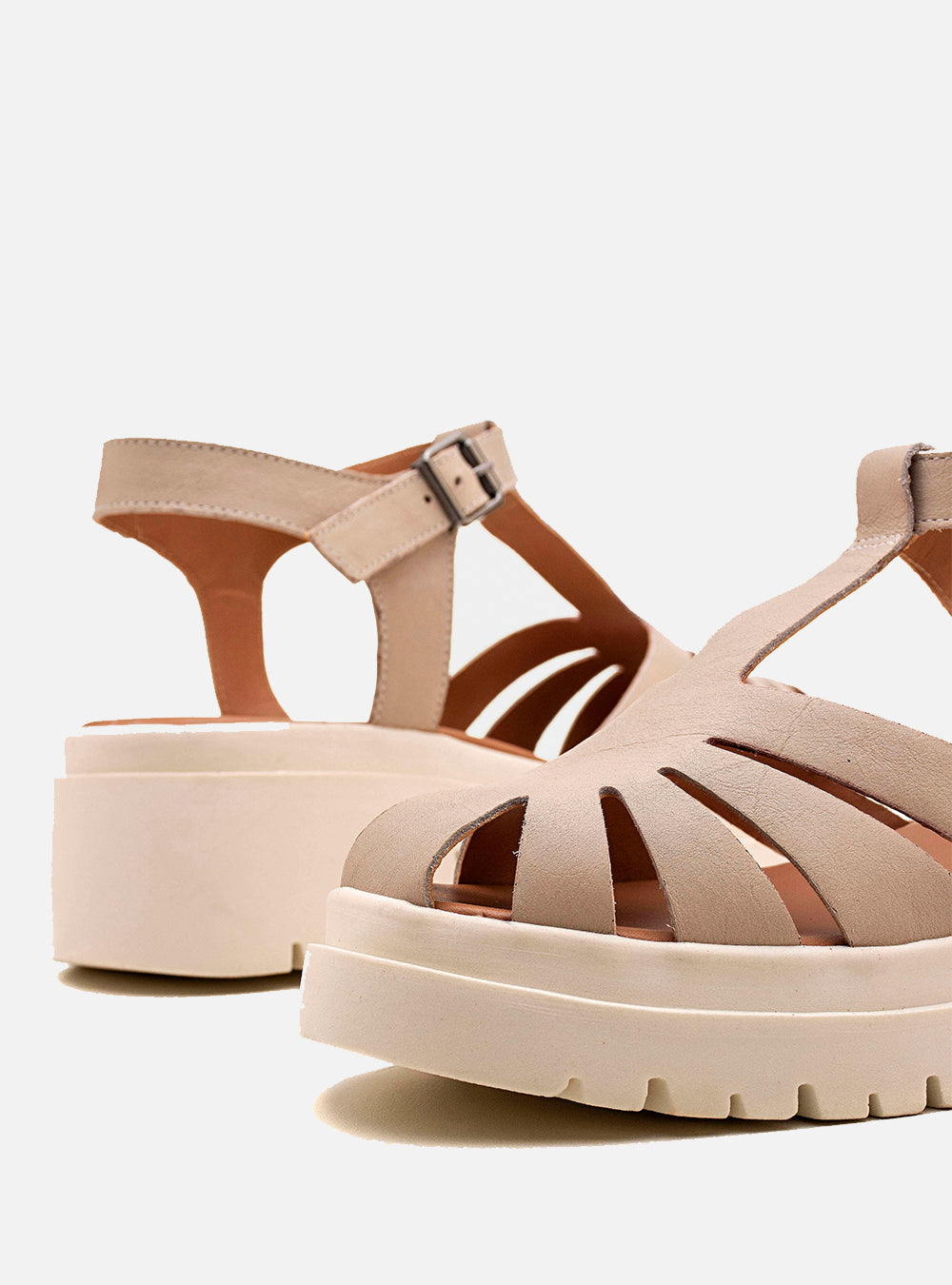 Sandália em Couro Fisherman Salto Morgan Off White