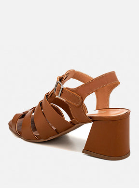 Sandália em Couro Salto Médio Lilian Caramelo