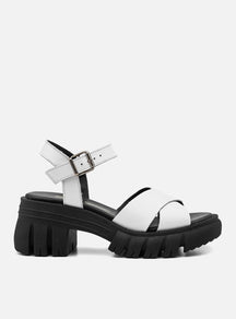 Sandália em Couro Tratorada Maitê Branco