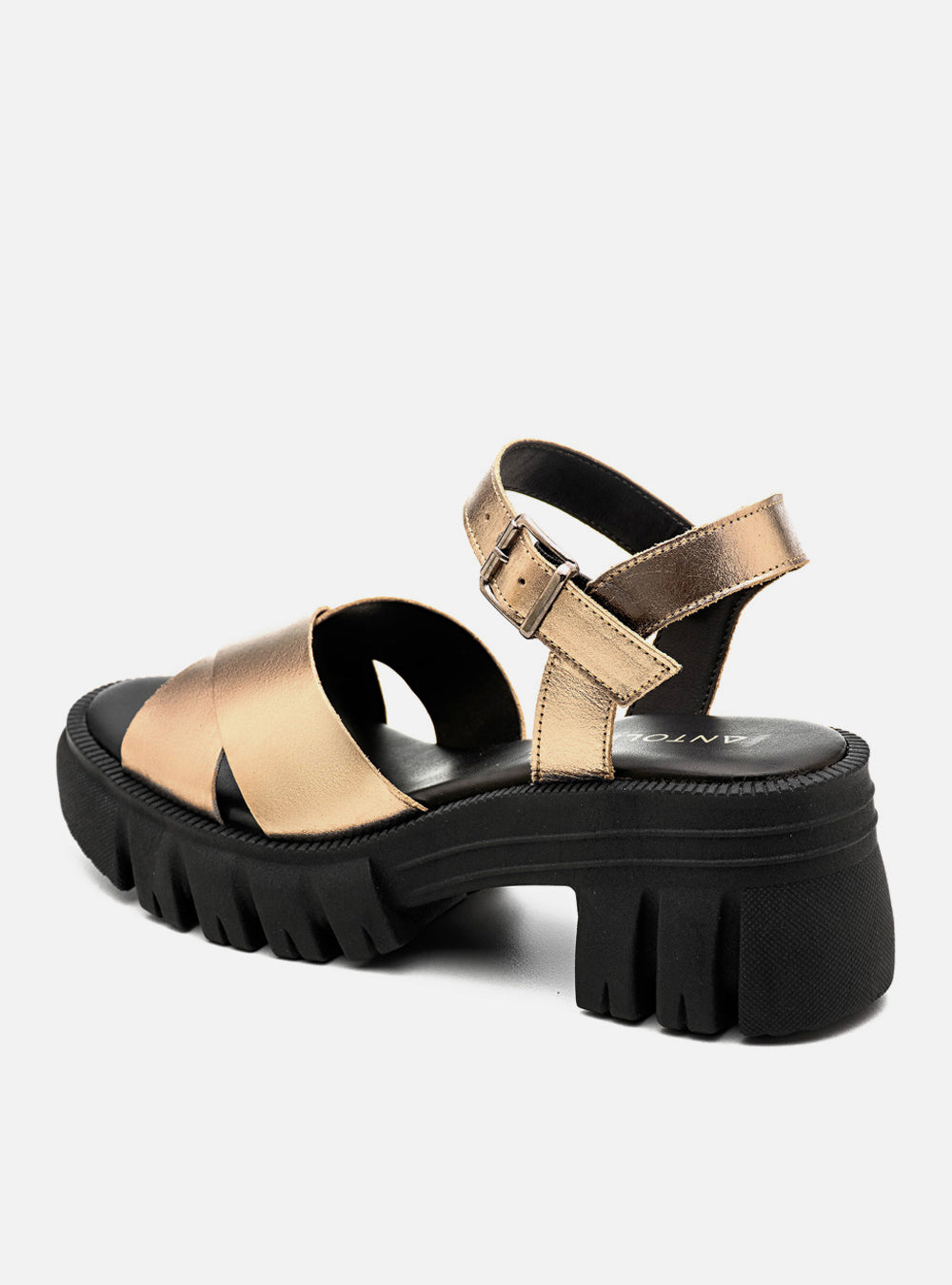 Sandália em Couro Tratorada Maitê Prata Velho