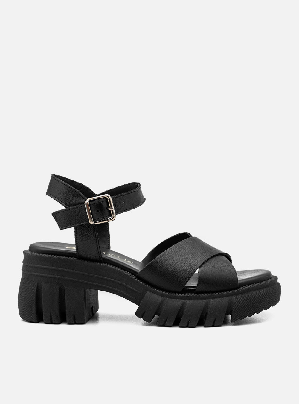 Sandália em Couro Tratorada Maitê Preto