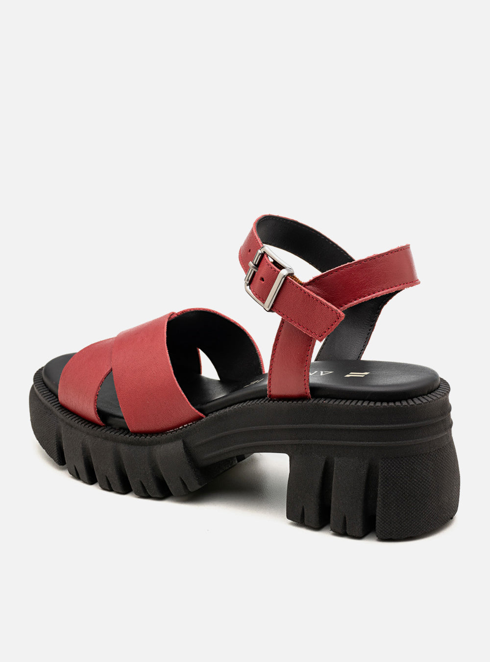 Sandália em Couro Tratorada Maitê Vermelho