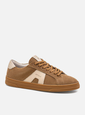 Tênis em Couro Camurça Caramelo Icon