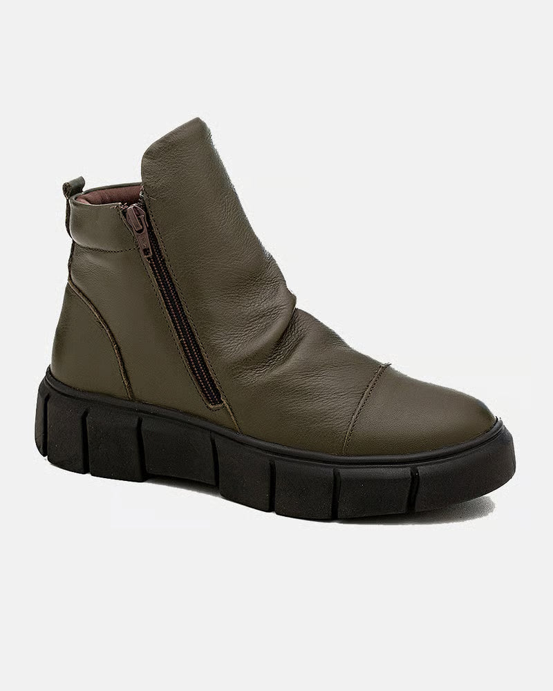 Tênis em Couro Cano Alto Jade Verde Militar