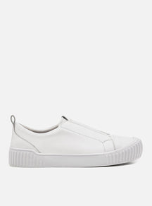 Tênis em Couro Slip On Olivia Branco