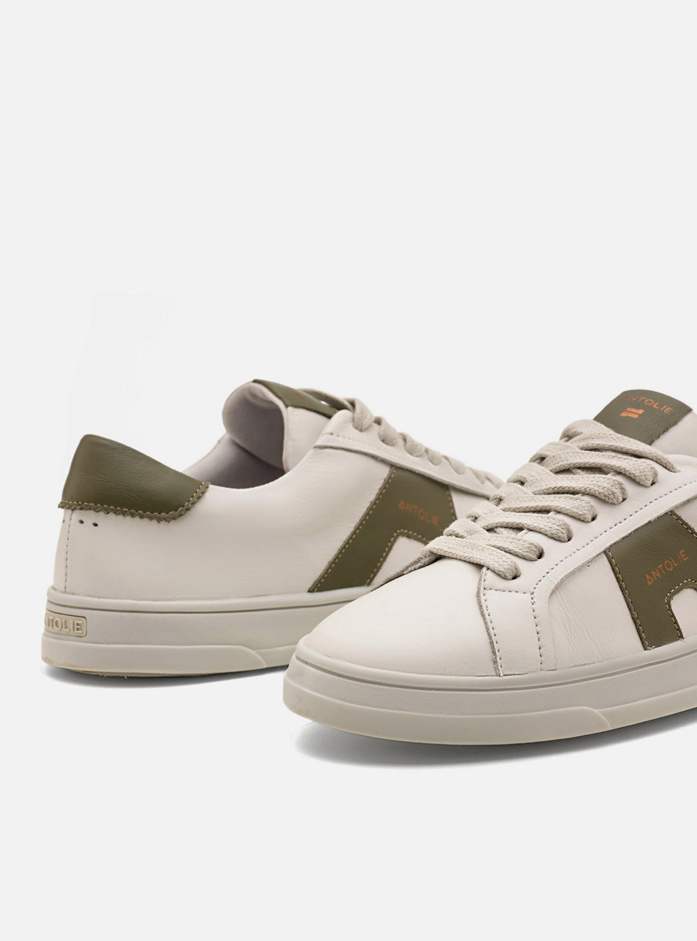 Tênis em Couro Snow e Verde Icon