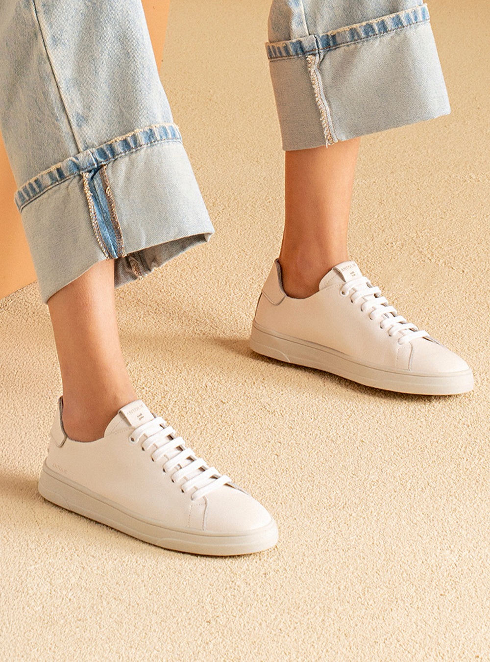 Tênis em Couro Snow Elástico Basics